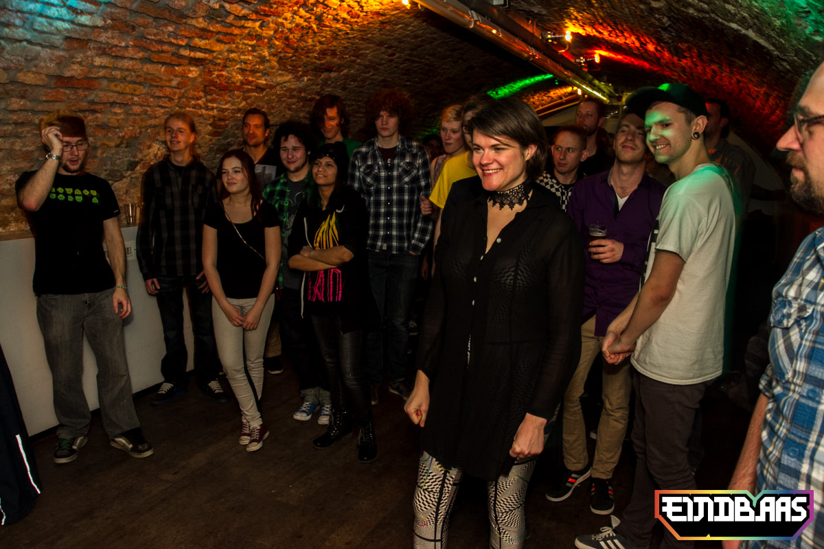 EINDBAAS 030303 photo