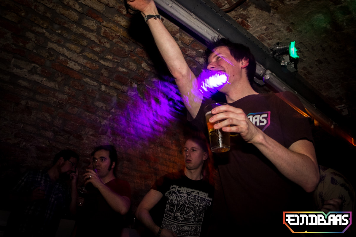 EINDBAAS 030303 photo