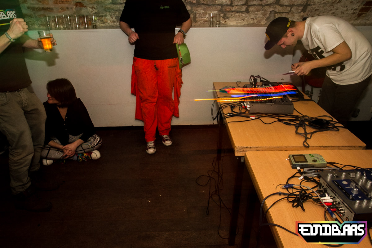 EINDBAAS 030303 photo