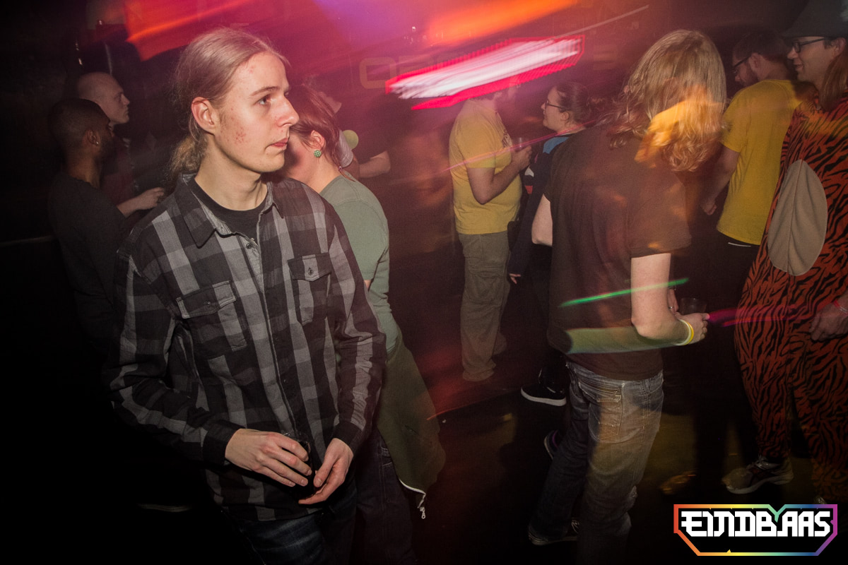 EINDBAAS 030303 photo