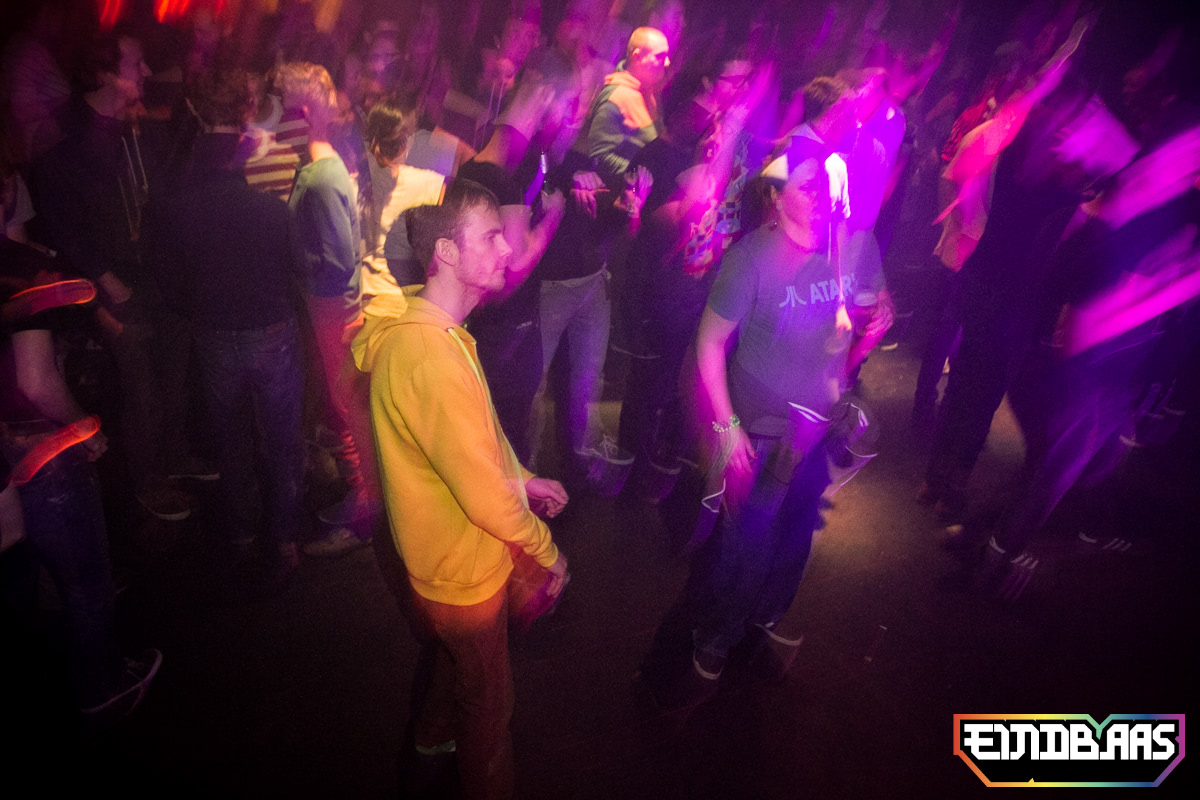 EINDBAAS 030303 photo