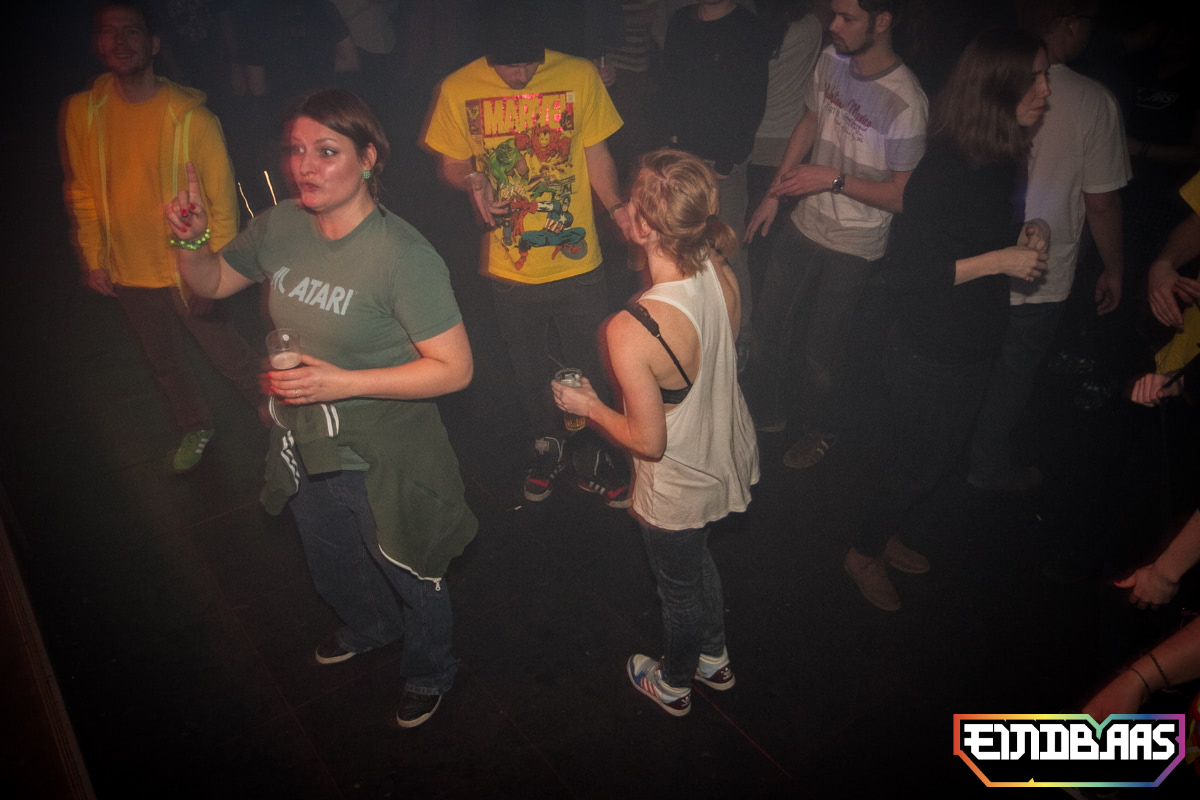 EINDBAAS 030303 photo