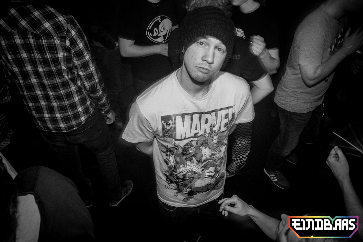 EINDBAAS 030303 photo