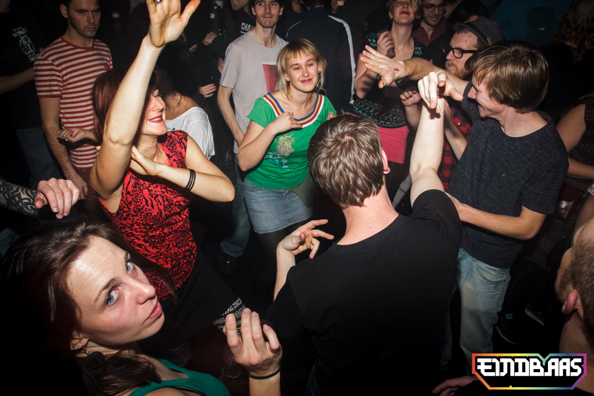 EINDBAAS 030303 photo