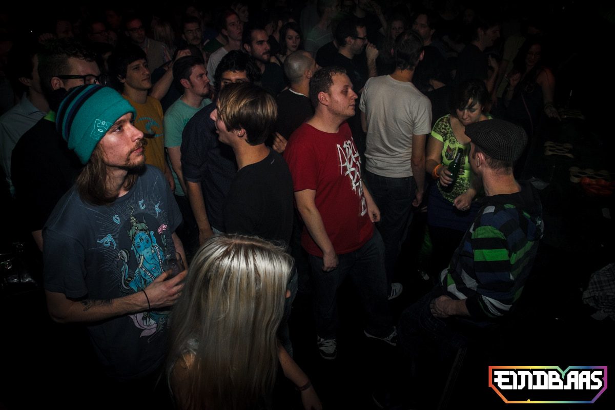 EINDBAAS 030303 photo