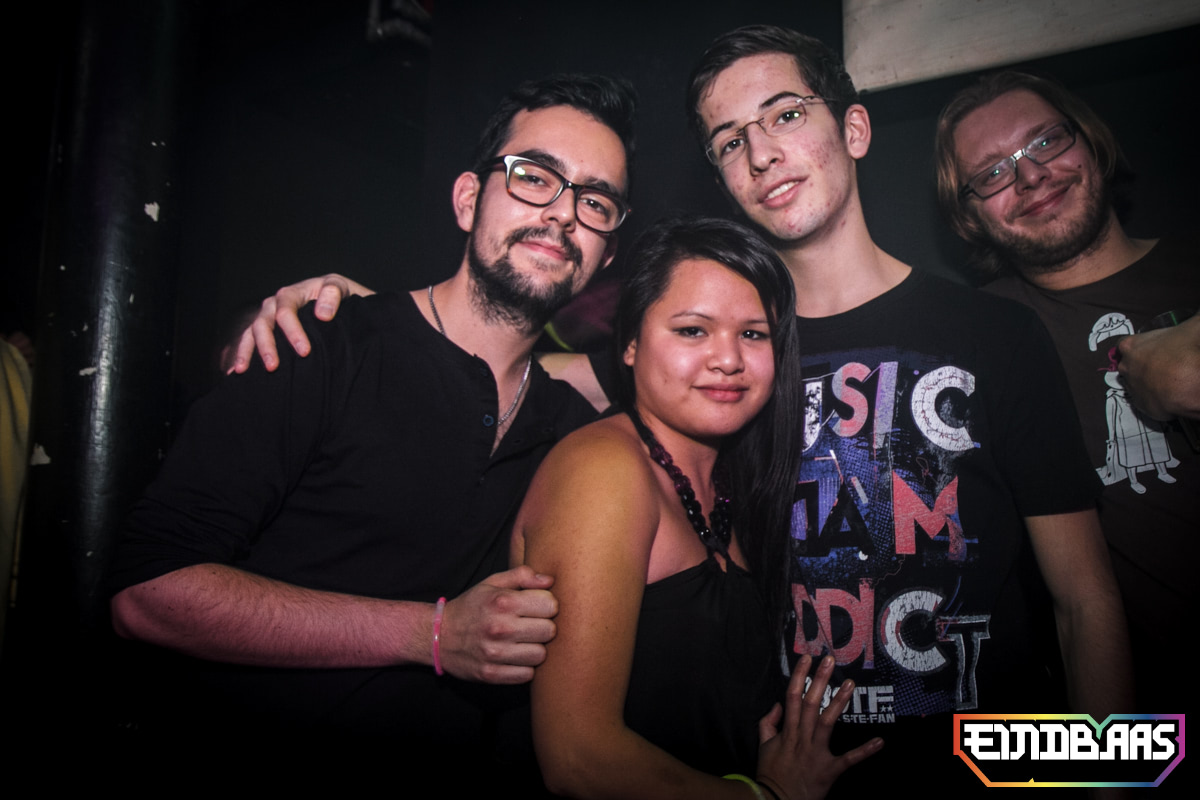 EINDBAAS 030303 photo