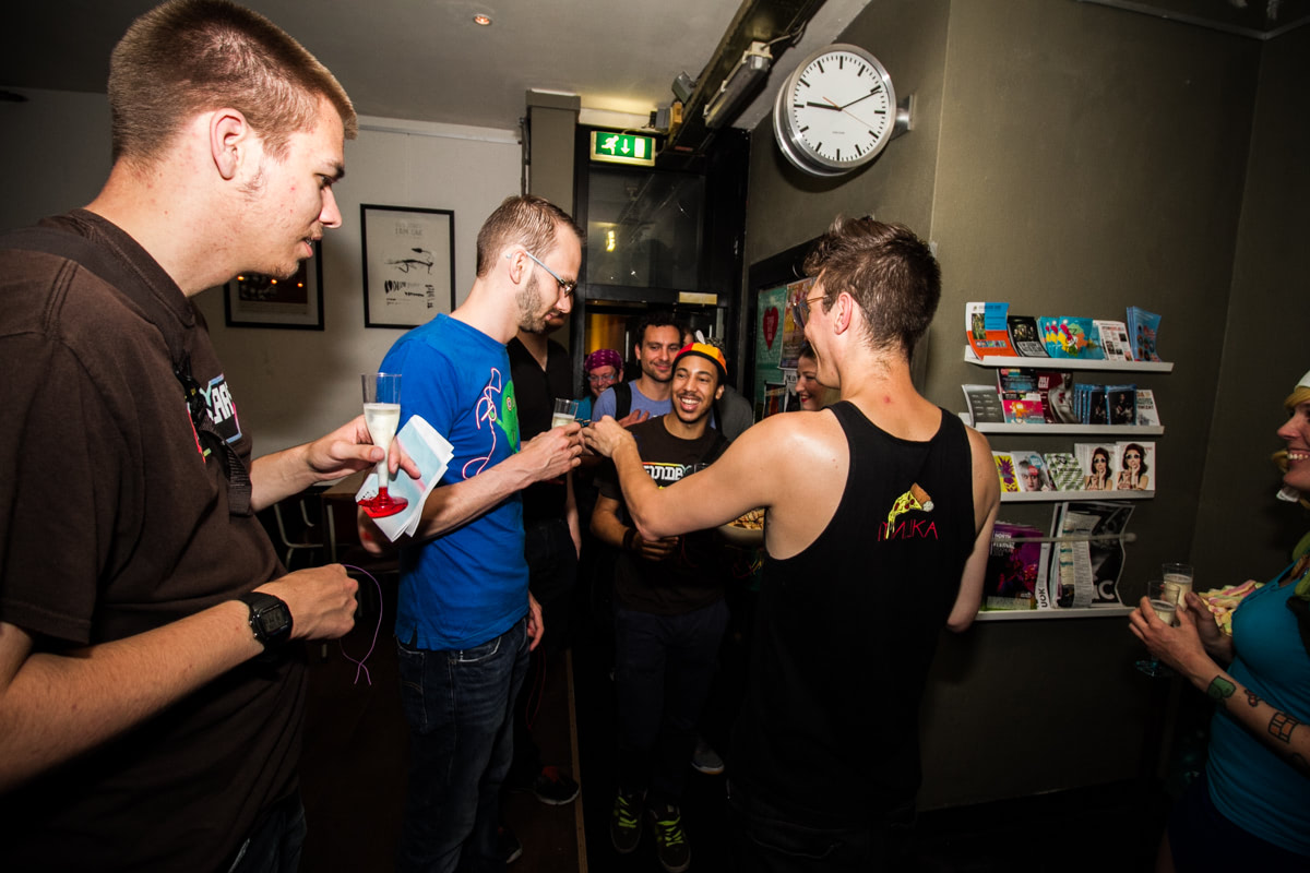 EINDBAAS 5 YEARS photo