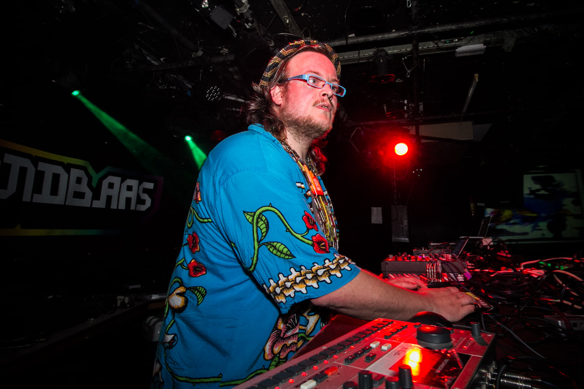 EINDBAAS 5 YEARS photo