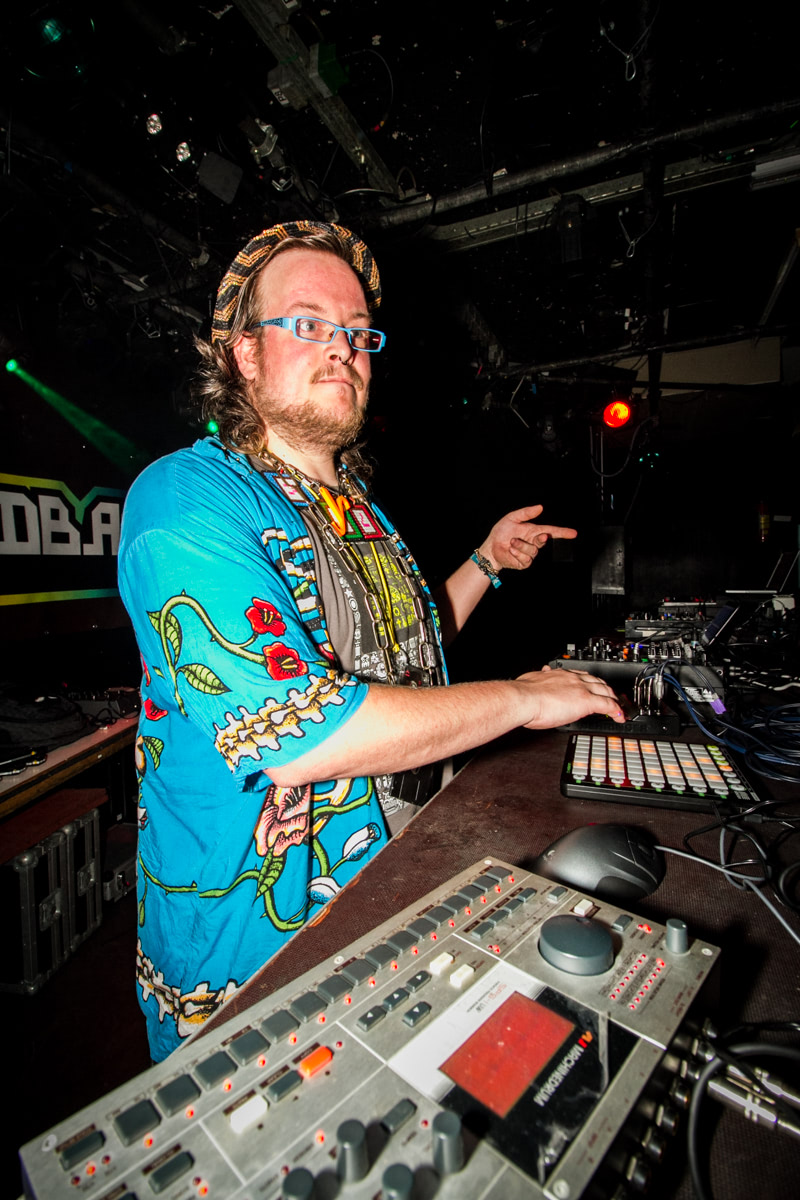 EINDBAAS 5 YEARS photo