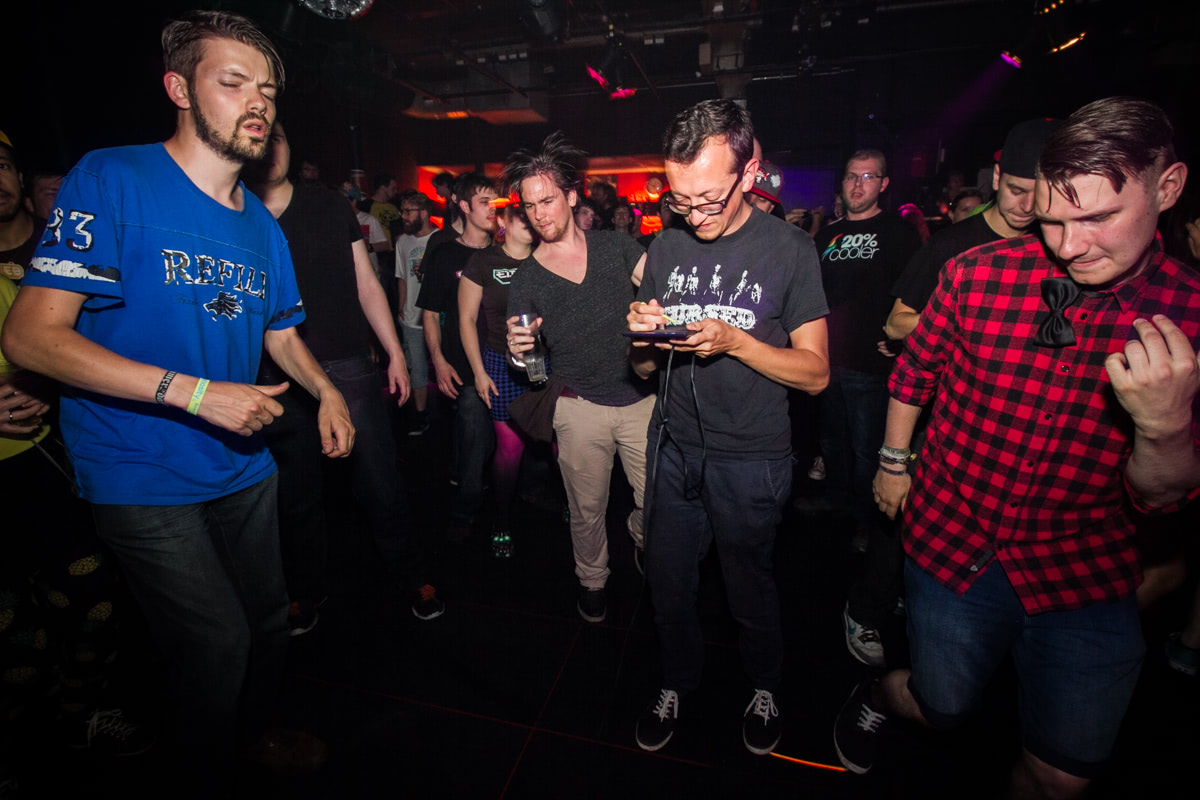 EINDBAAS 5 YEARS photo