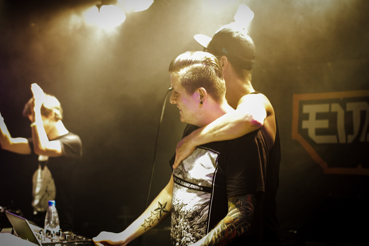 EINDBAAS 5 YEARS photo