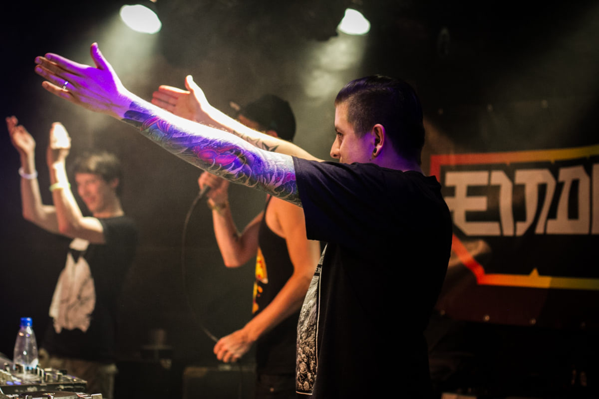 EINDBAAS 5 YEARS photo