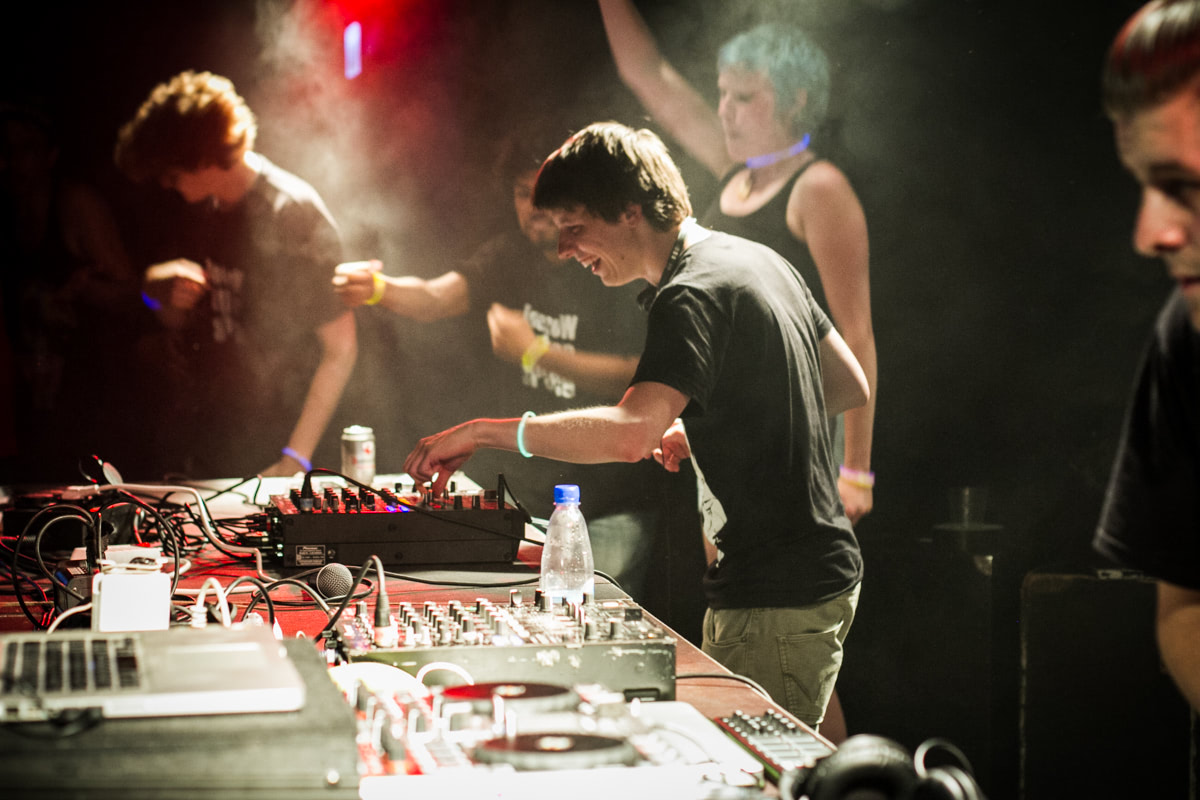 EINDBAAS 5 YEARS photo