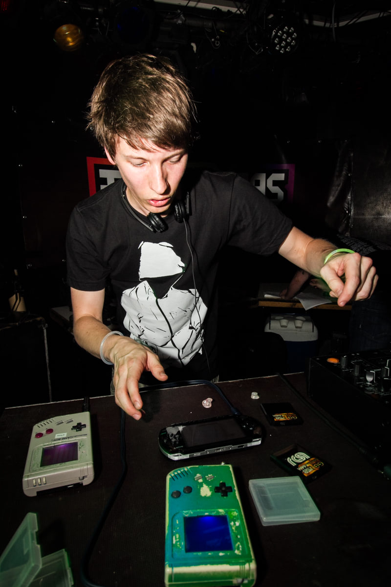 EINDBAAS 5 YEARS photo