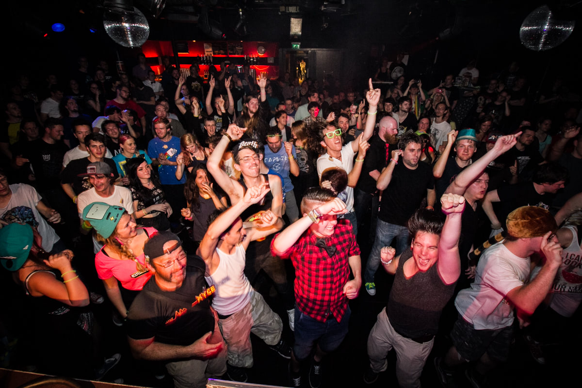 EINDBAAS 5 YEARS photo