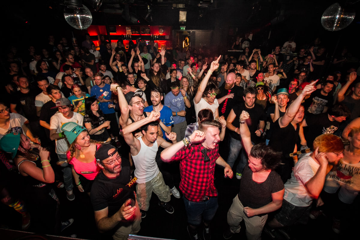 EINDBAAS 5 YEARS photo