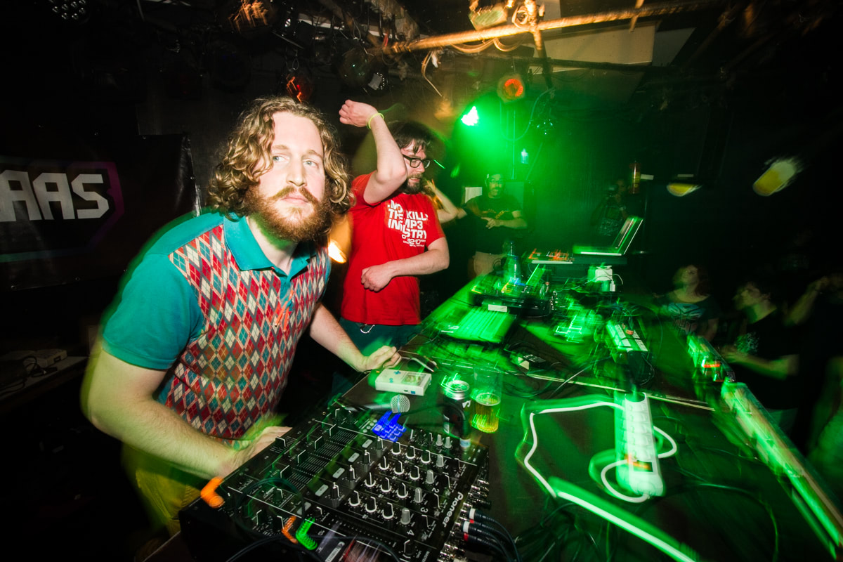 EINDBAAS 5 YEARS photo