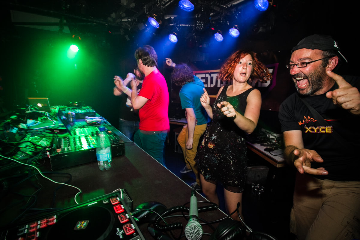 EINDBAAS 5 YEARS photo