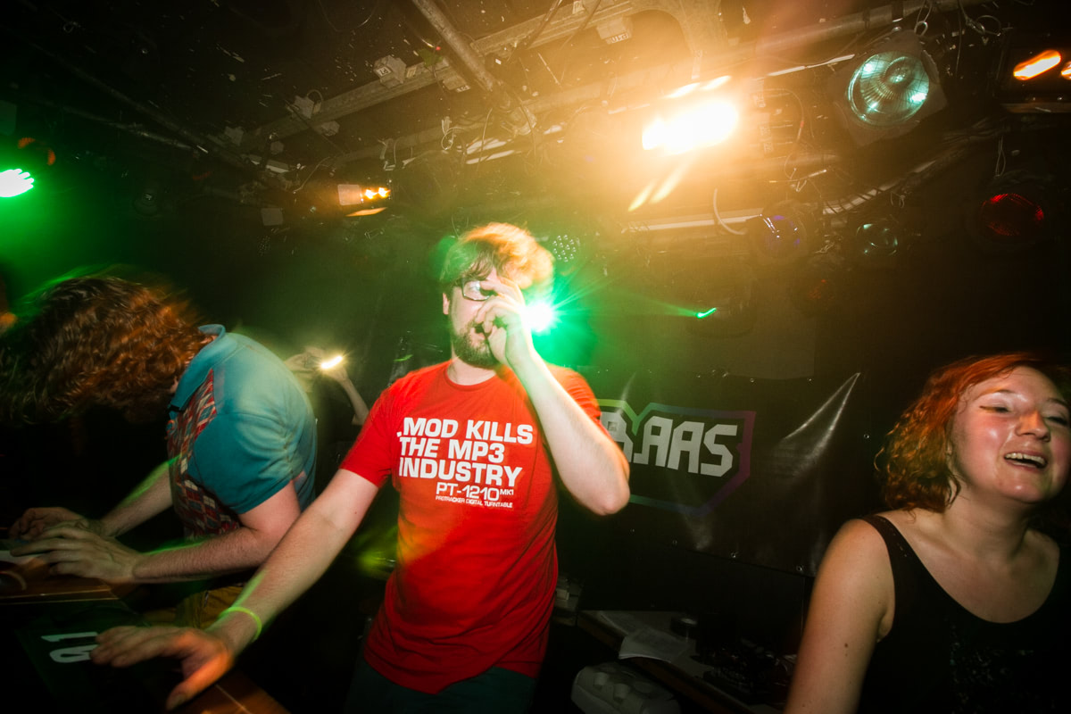 EINDBAAS 5 YEARS photo