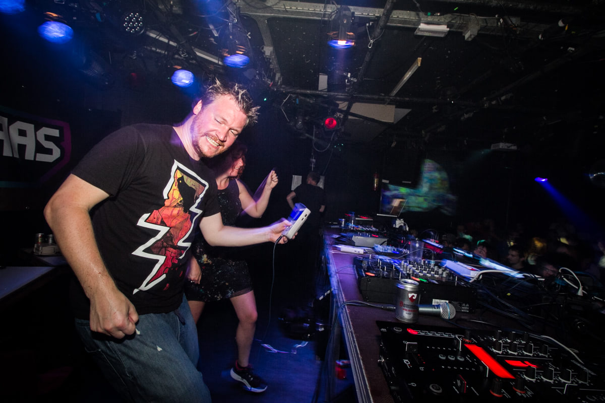 EINDBAAS 5 YEARS photo