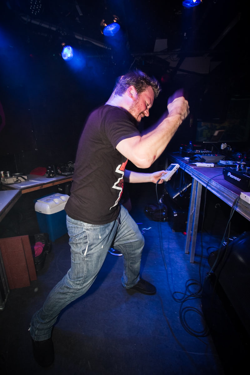 EINDBAAS 5 YEARS photo