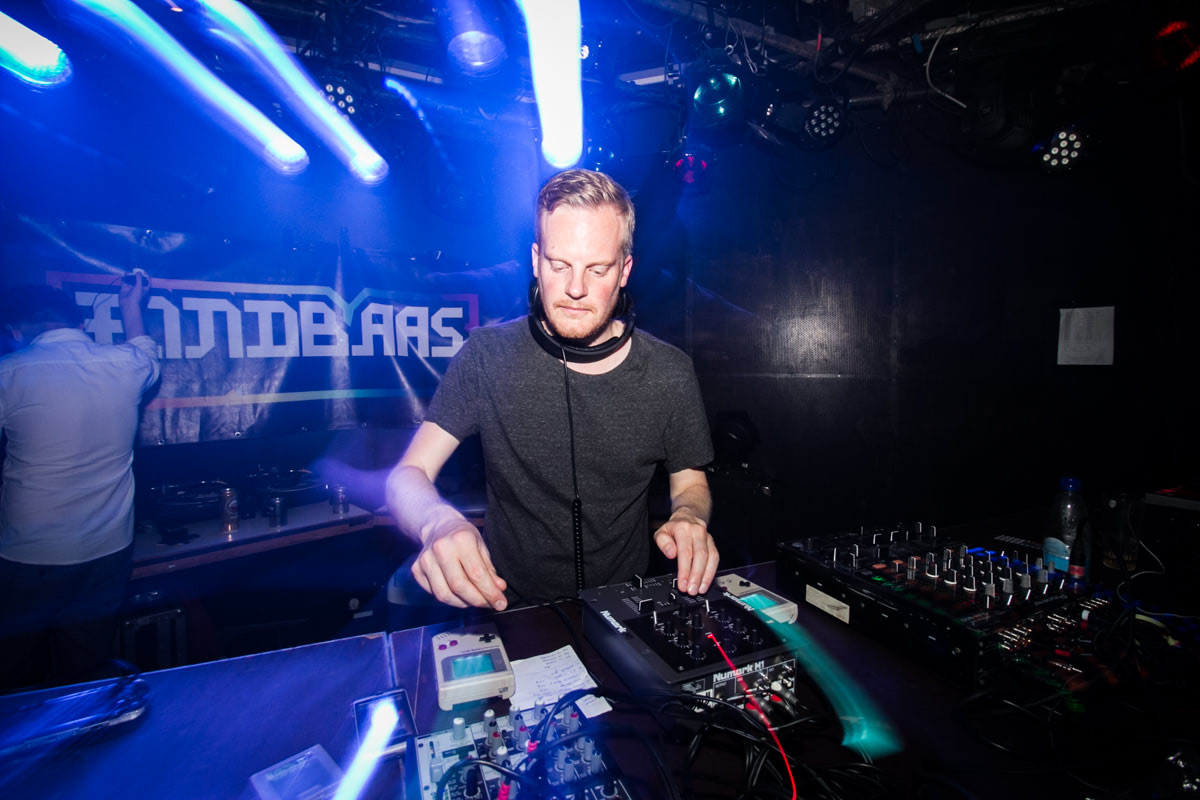 EINDBAAS 5 YEARS photo