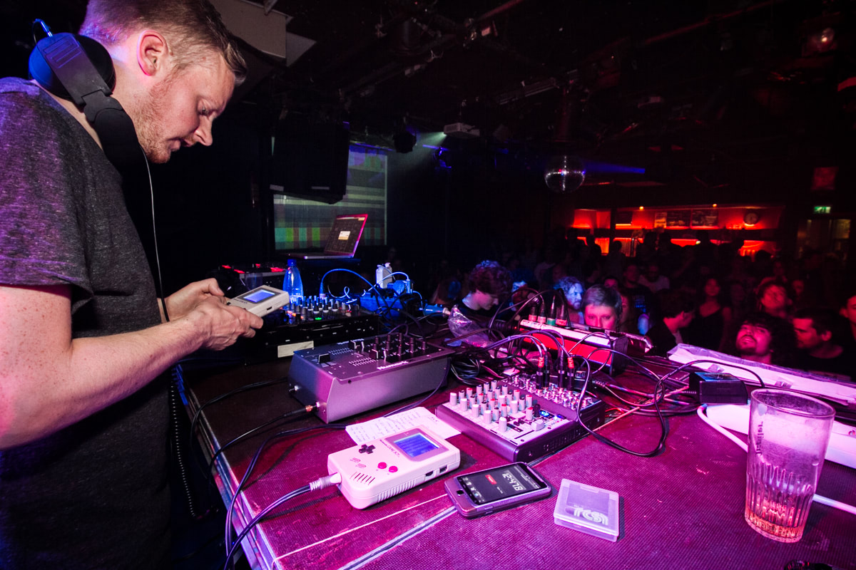 EINDBAAS 5 YEARS photo