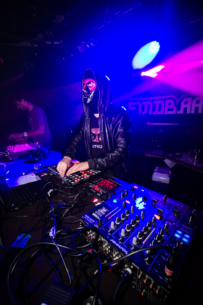 EINDBAAS 5 YEARS photo