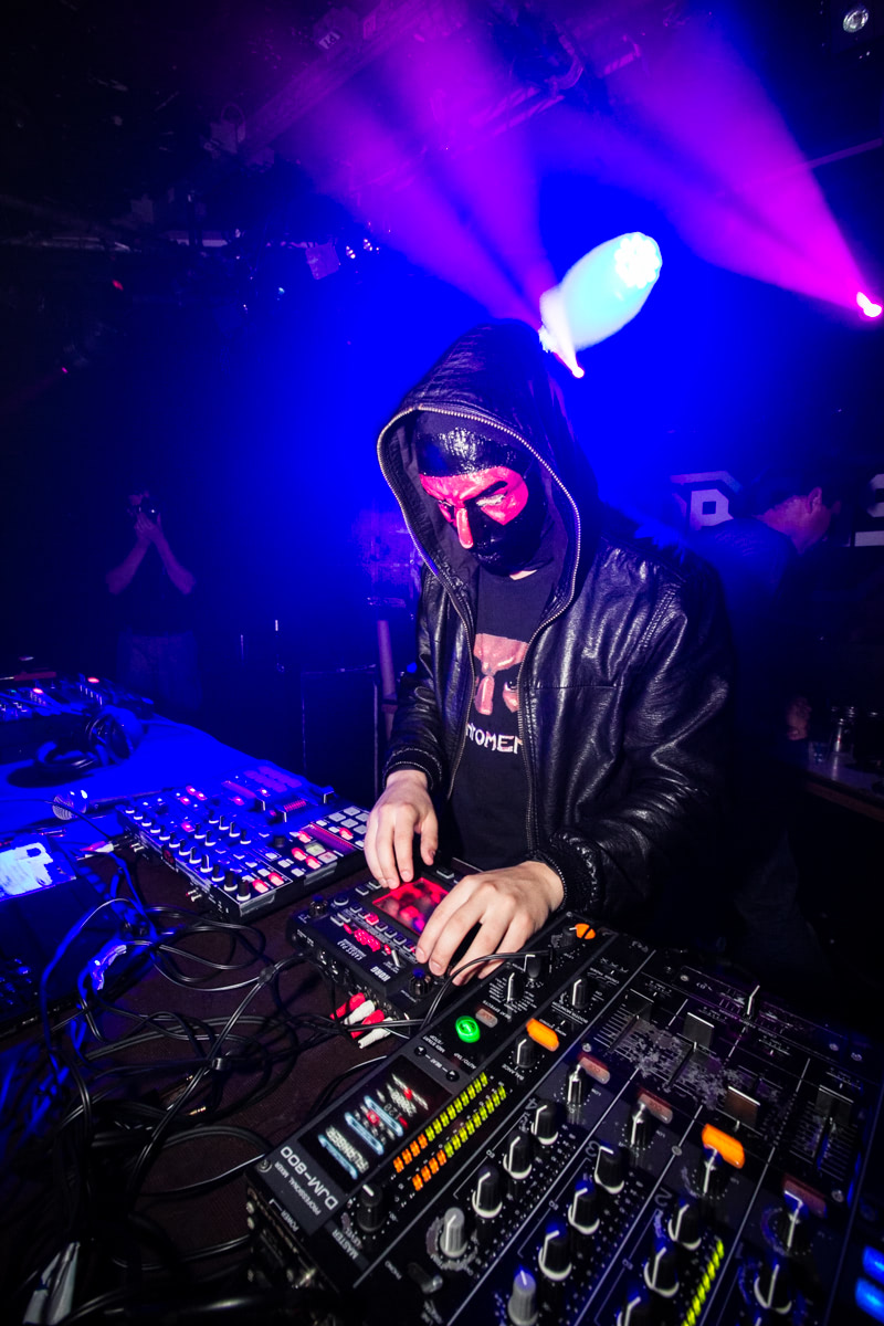 EINDBAAS 5 YEARS photo