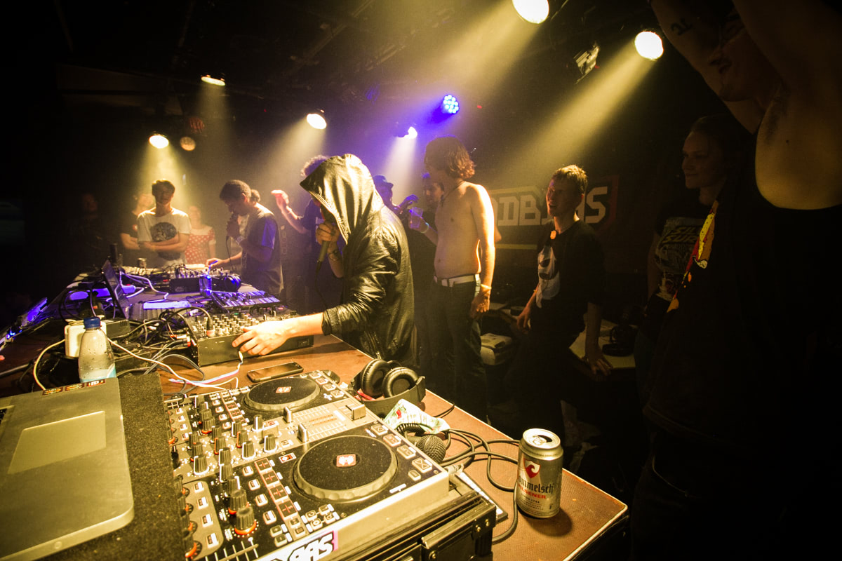 EINDBAAS 5 YEARS photo