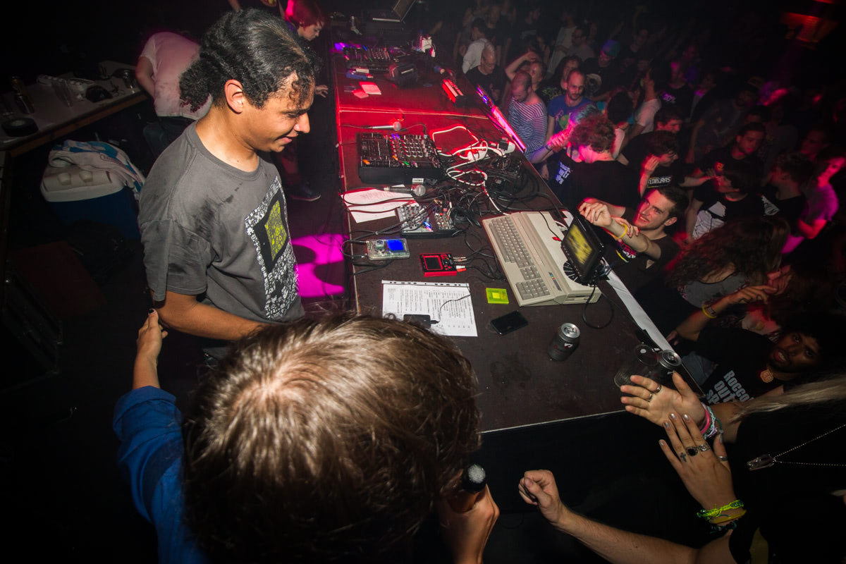 EINDBAAS 5 YEARS photo