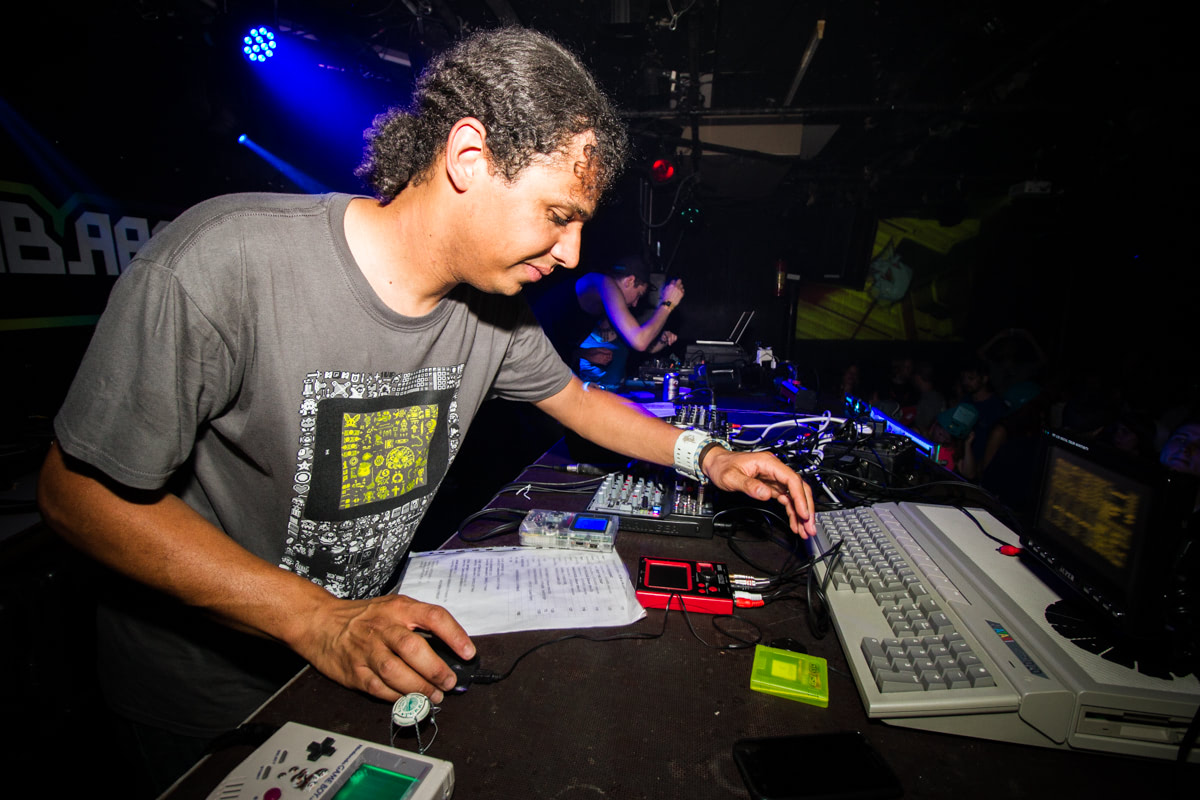 EINDBAAS 5 YEARS photo