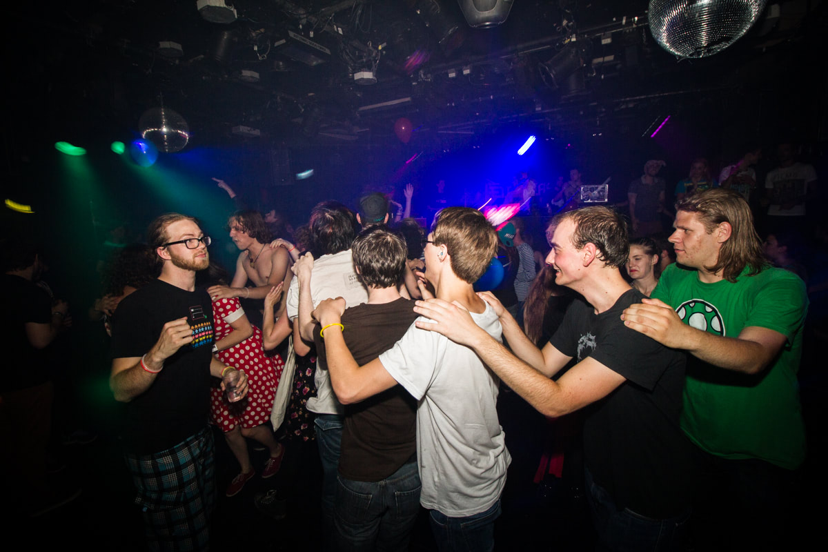 EINDBAAS 5 YEARS photo