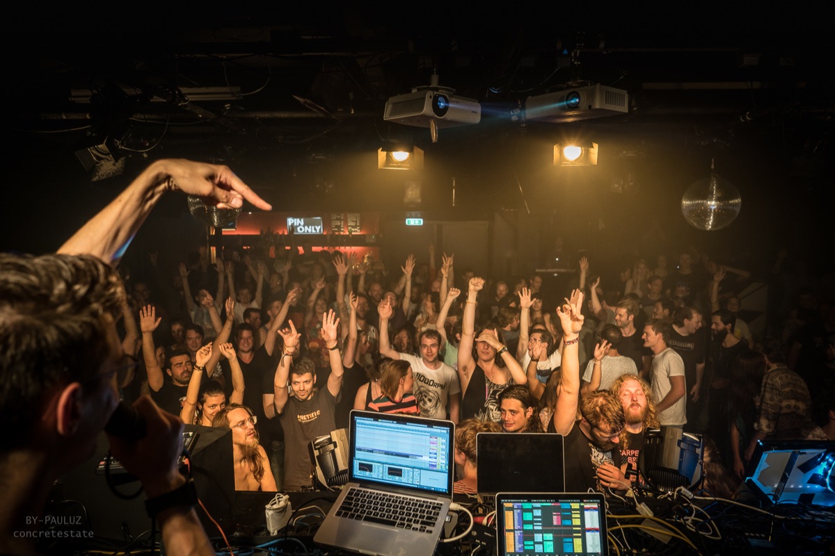 EINDBAAS vs. Night Arcade photo