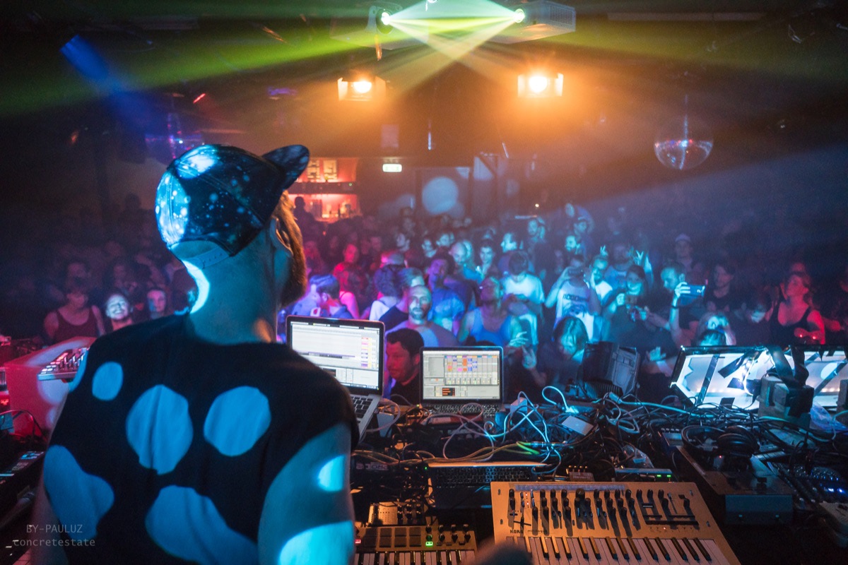 EINDBAAS vs. Night Arcade photo