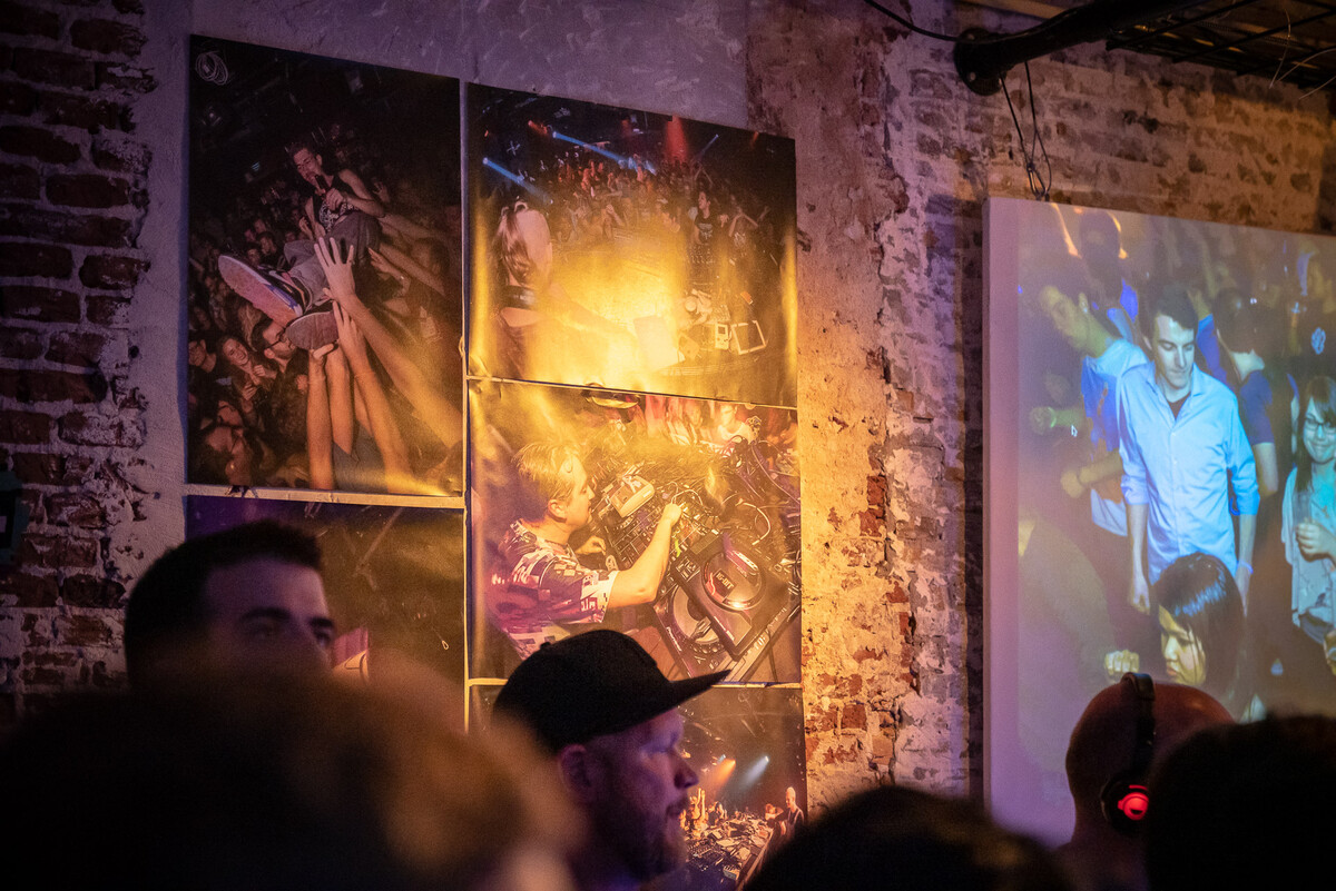 EINDBAAS 10 Years photo