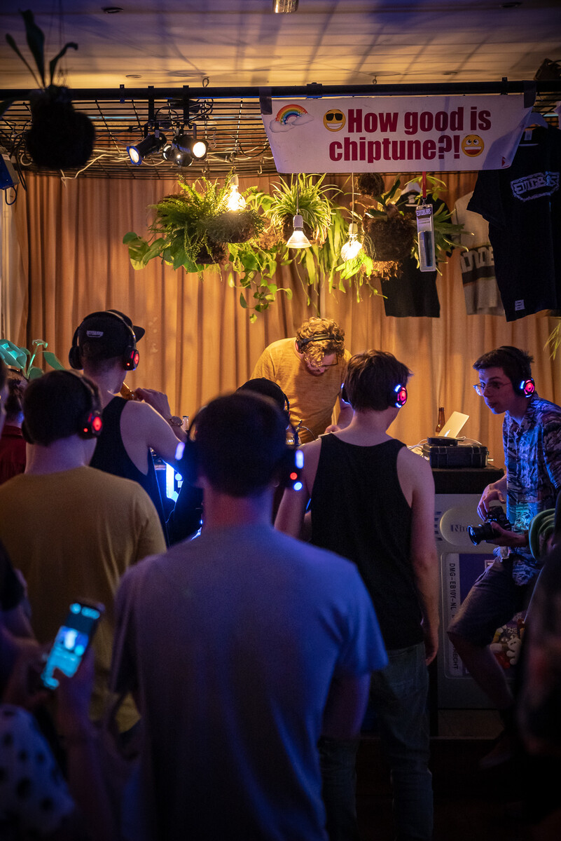 EINDBAAS 10 Years photo