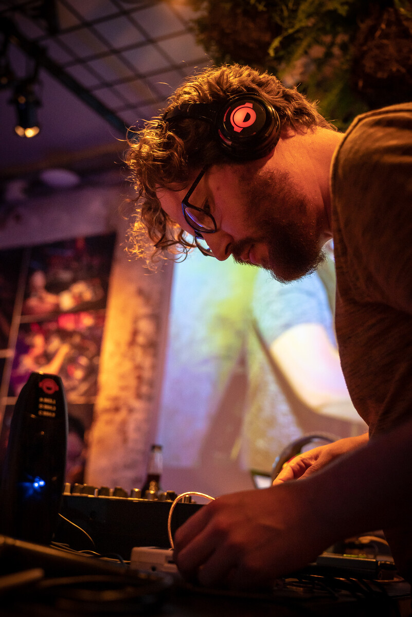 EINDBAAS 10 Years photo