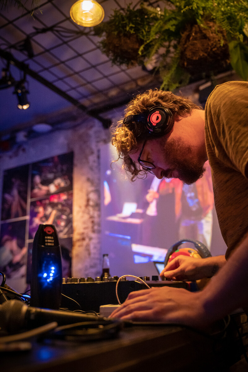 EINDBAAS 10 Years photo