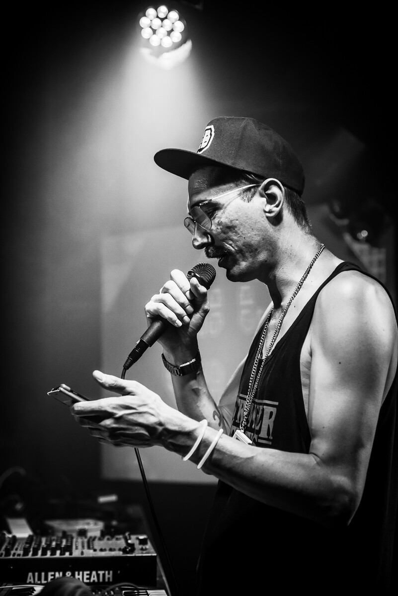 EINDBAAS 10 Years photo