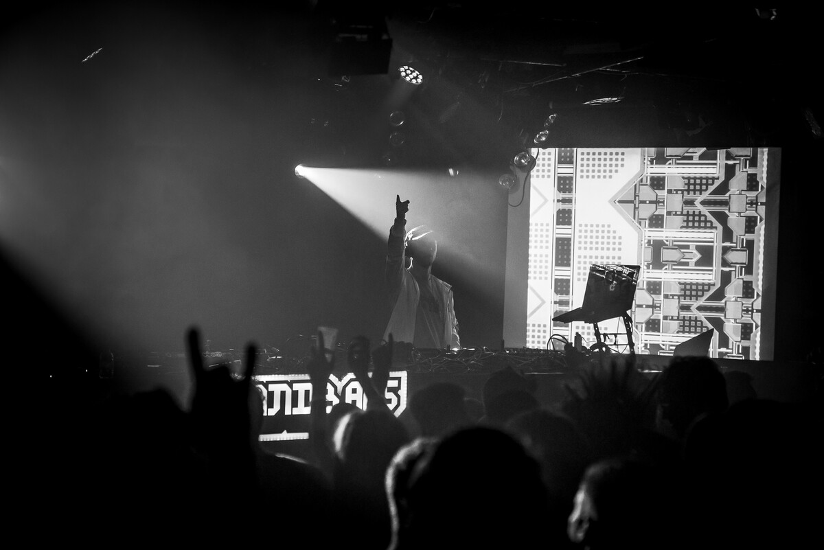 EINDBAAS 10 Years photo