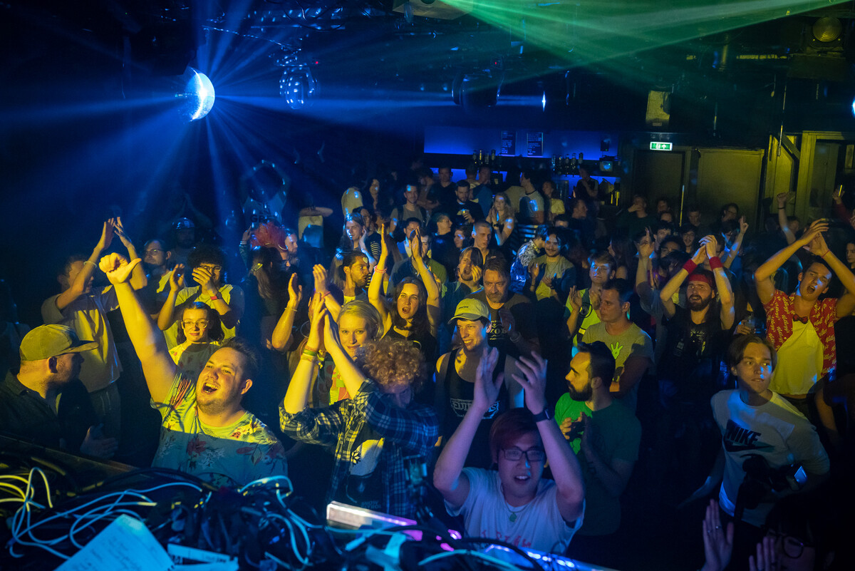 EINDBAAS 10 Years photo