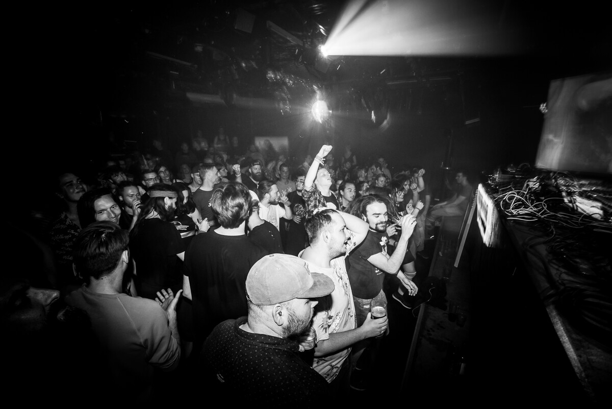 EINDBAAS 10 Years photo