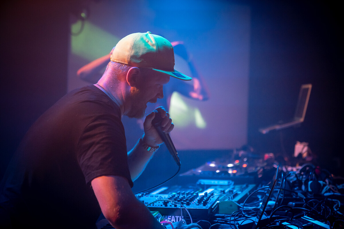 EINDBAAS 10 Years photo