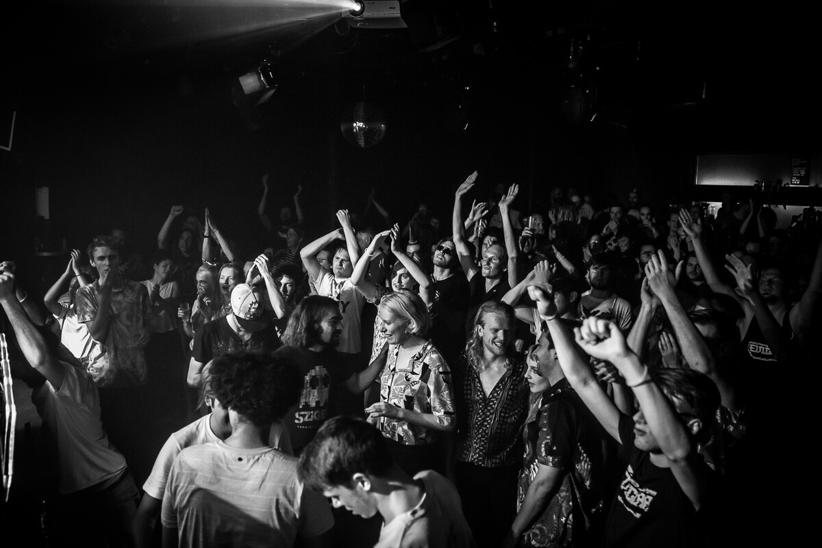 EINDBAAS 10 Years photo