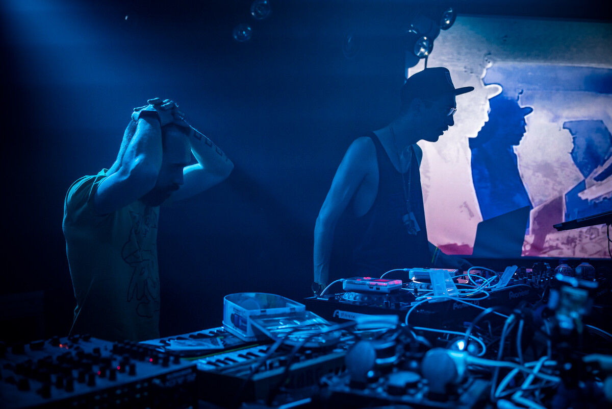 EINDBAAS 10 Years photo